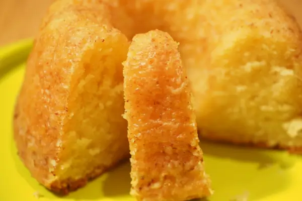 Bolo sem Leite Simples: 5 Inspirações de Bolo de Pamonha para sua Mesa Junina