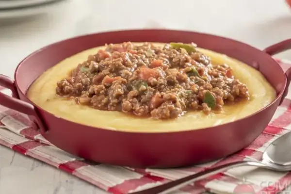 Polenta com Carne Moída: Um Sabor que Aquece a Alma c2
