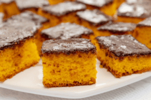 Bolo Cenoura Caseiro: Receita Completa com Coberturas Deliciosas c2