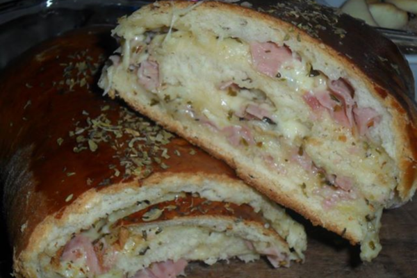 Pão de Linguiça Caseiro: Receitas Tradicionais, Recheadas e Versões Saudáveis c2